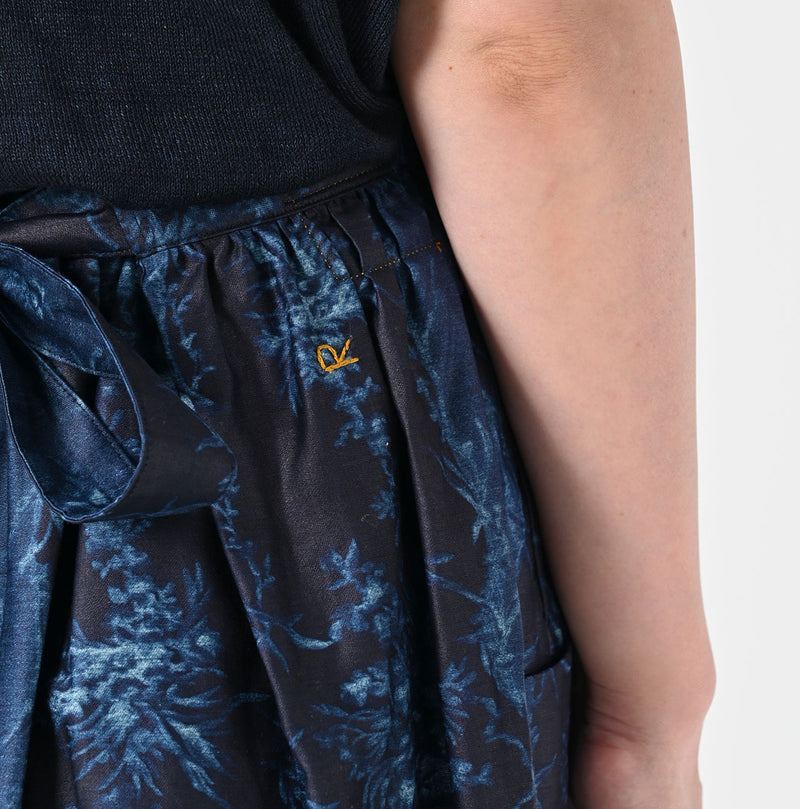 45R Indigo Chandelier Flower Apron Skirt