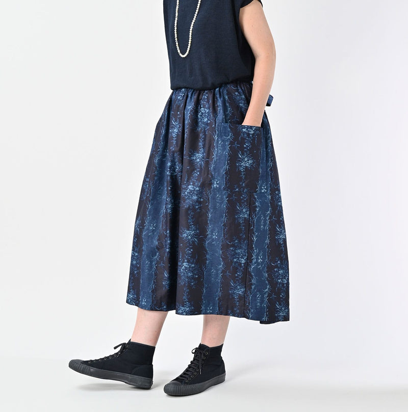 45R Indigo Chandelier Flower Apron Skirt