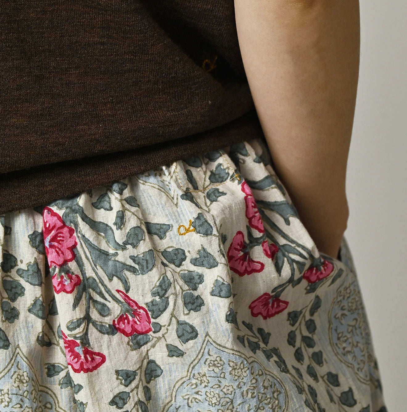 45R Saffron Block Print Easy Gathered Skirt - Image 10