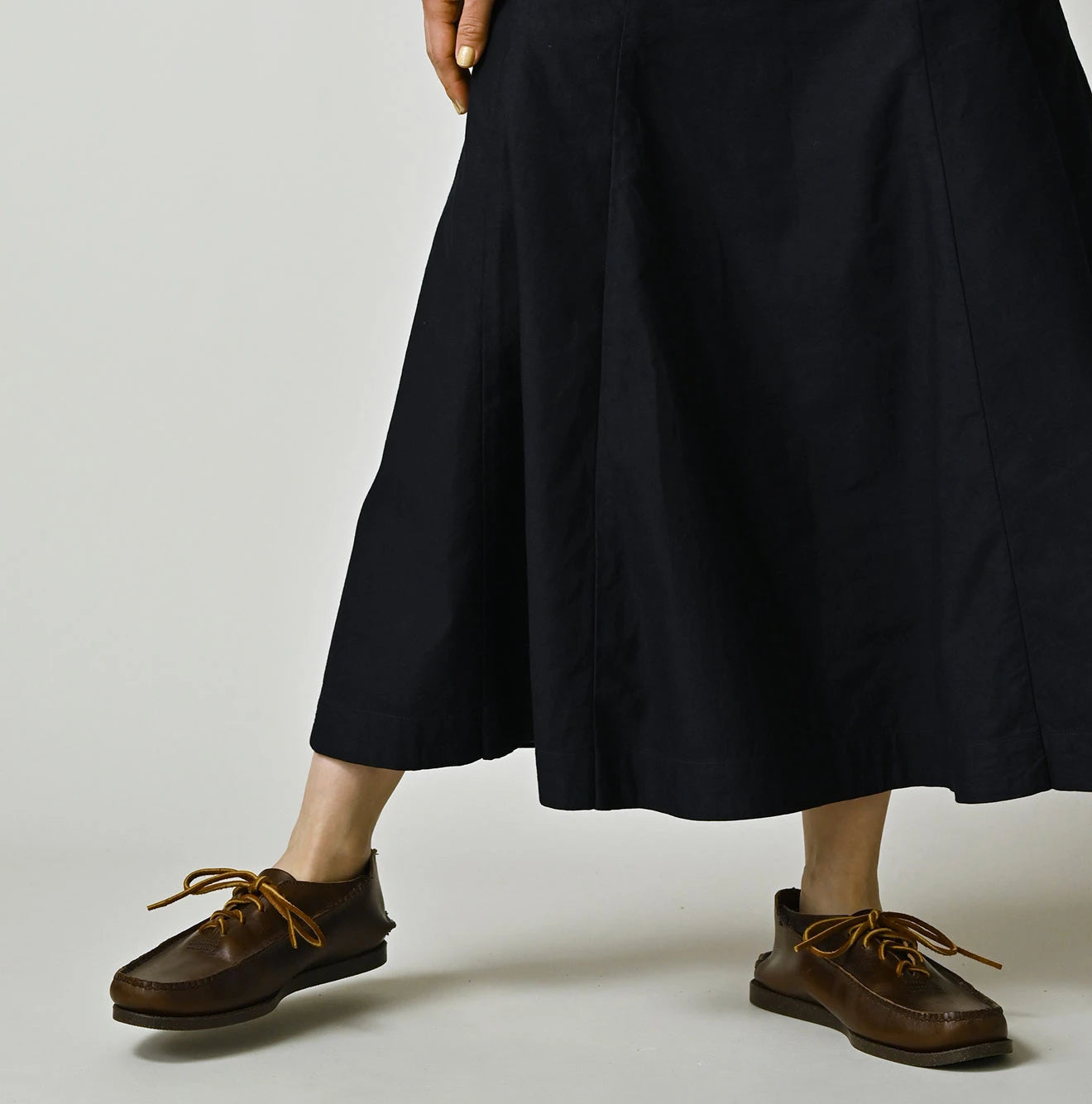 45R Indigo Light Back Sateen Soufflé Skirt - Image 7