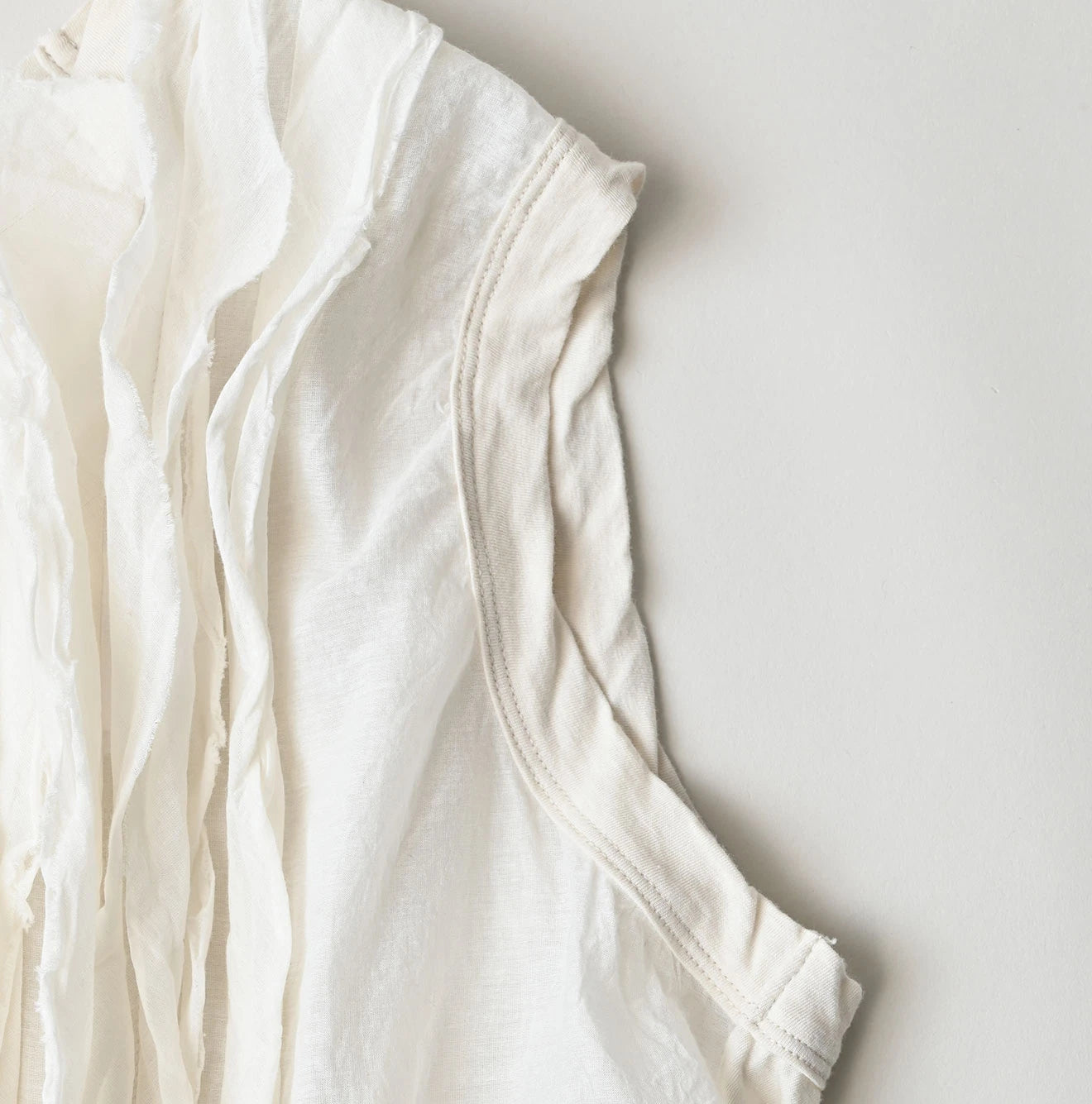 45R Tenjiku x Feather Khadi Frill Camisole - Image 13