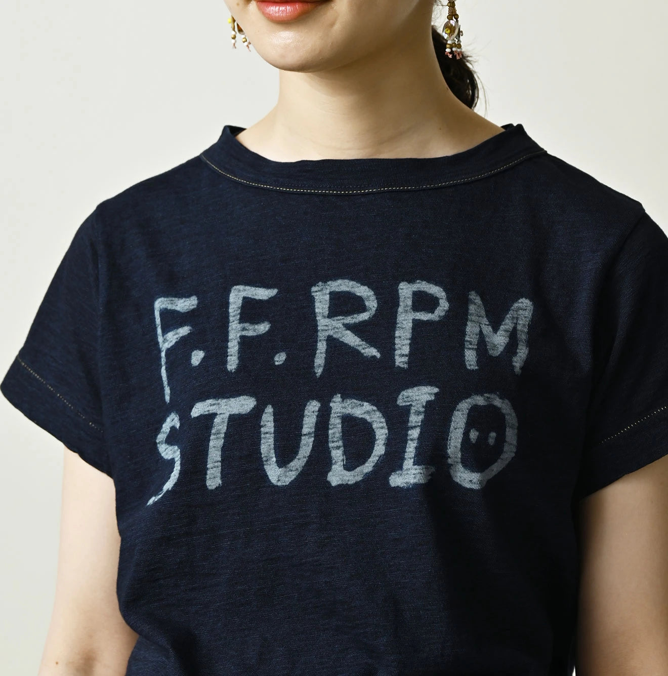 45R Indigo Donkey Logo Embroidery Chibi Hime T-shirt - Image 7