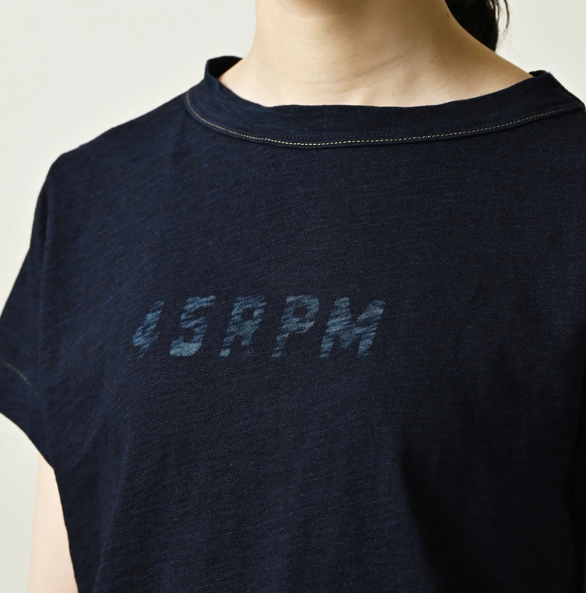 45R Indigo Chibi Hime de Logo T-shirt