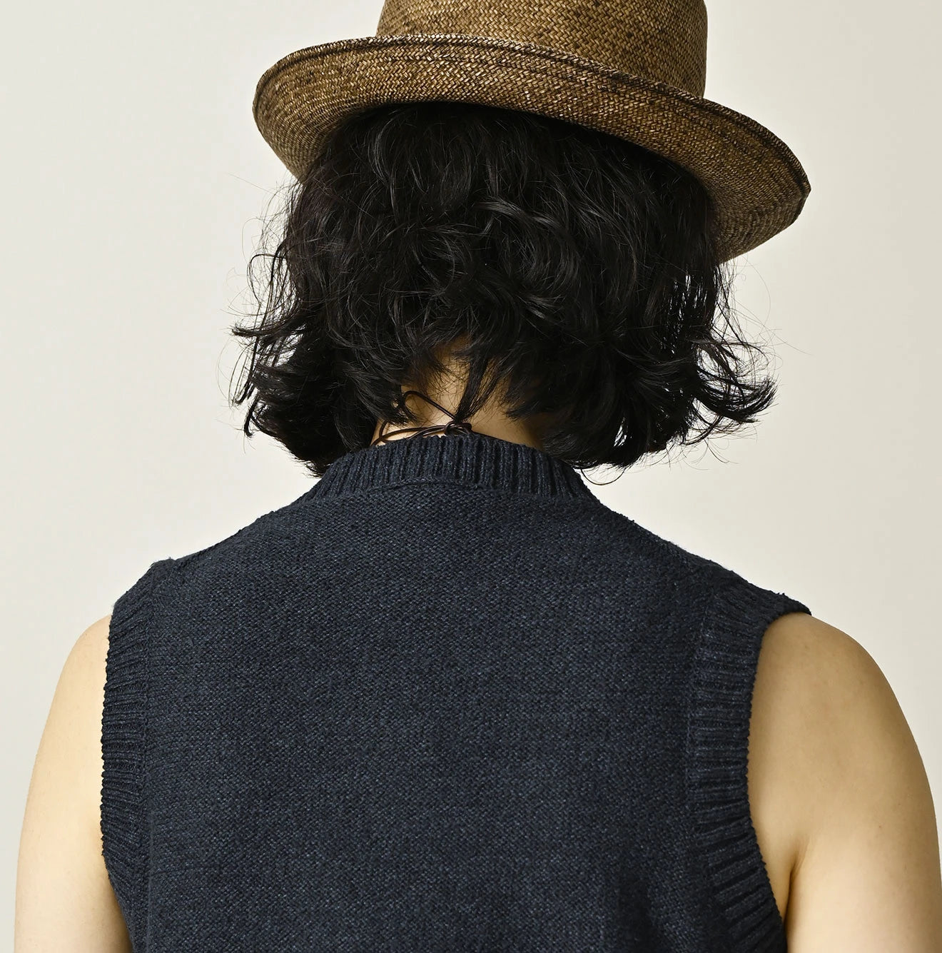 45R Indigo Bonbon Flower Vest - Image 9