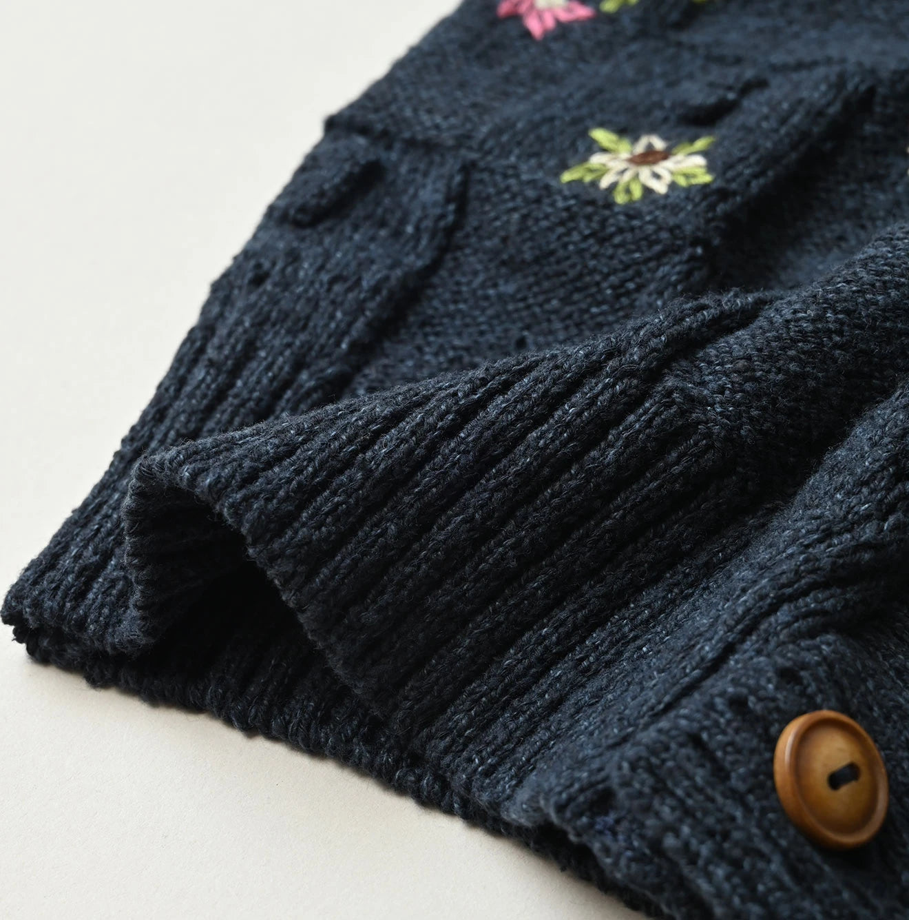 45R Indigo Bonbon Flower Vest - Image 18