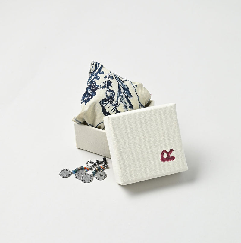 45R Kurukuru Concho Earrings - Image 6