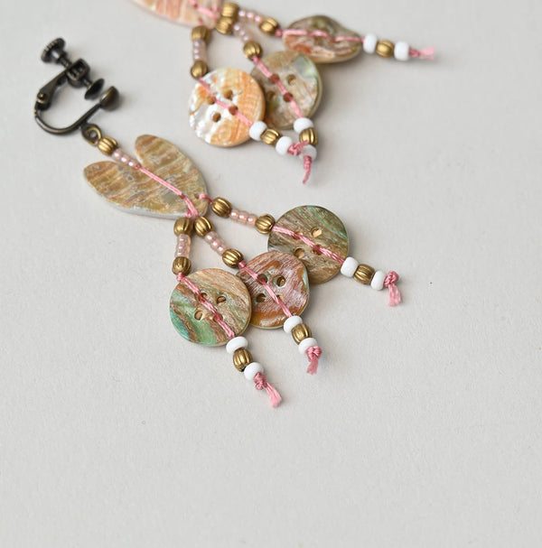 45R Shell Shell Earrings