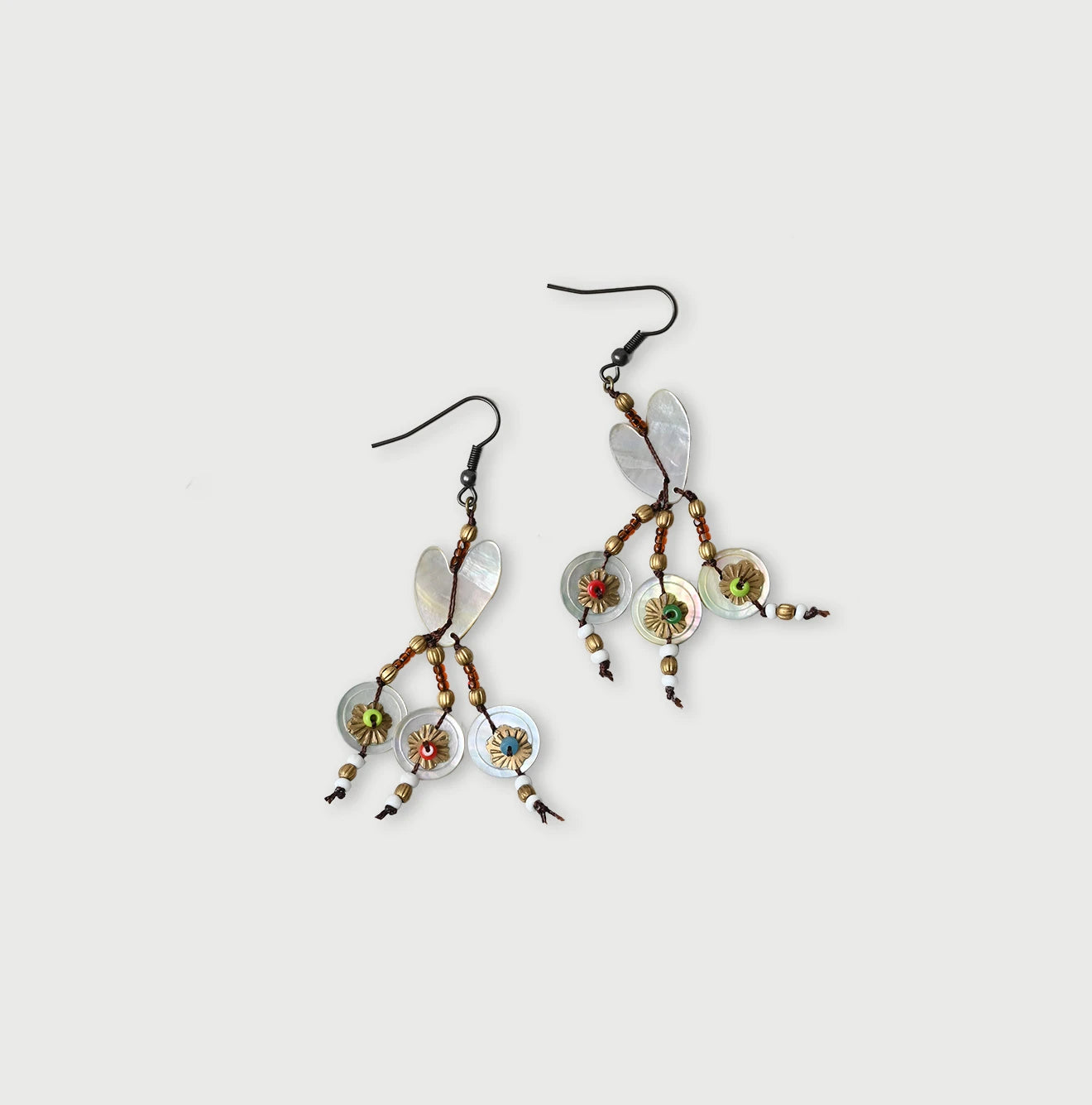45R Shell Shell Pierced Earrings - Image 1