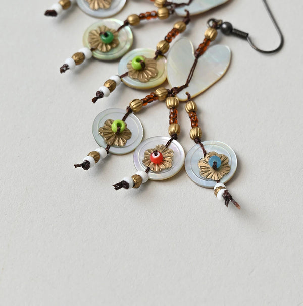 45R Shell Shell Pierced Earrings
