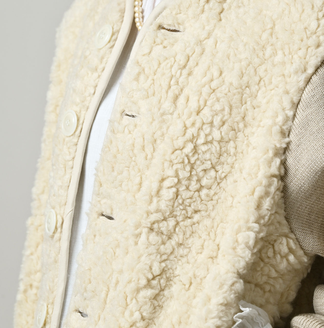 45R Boa x US Wool Blouson - Image 11