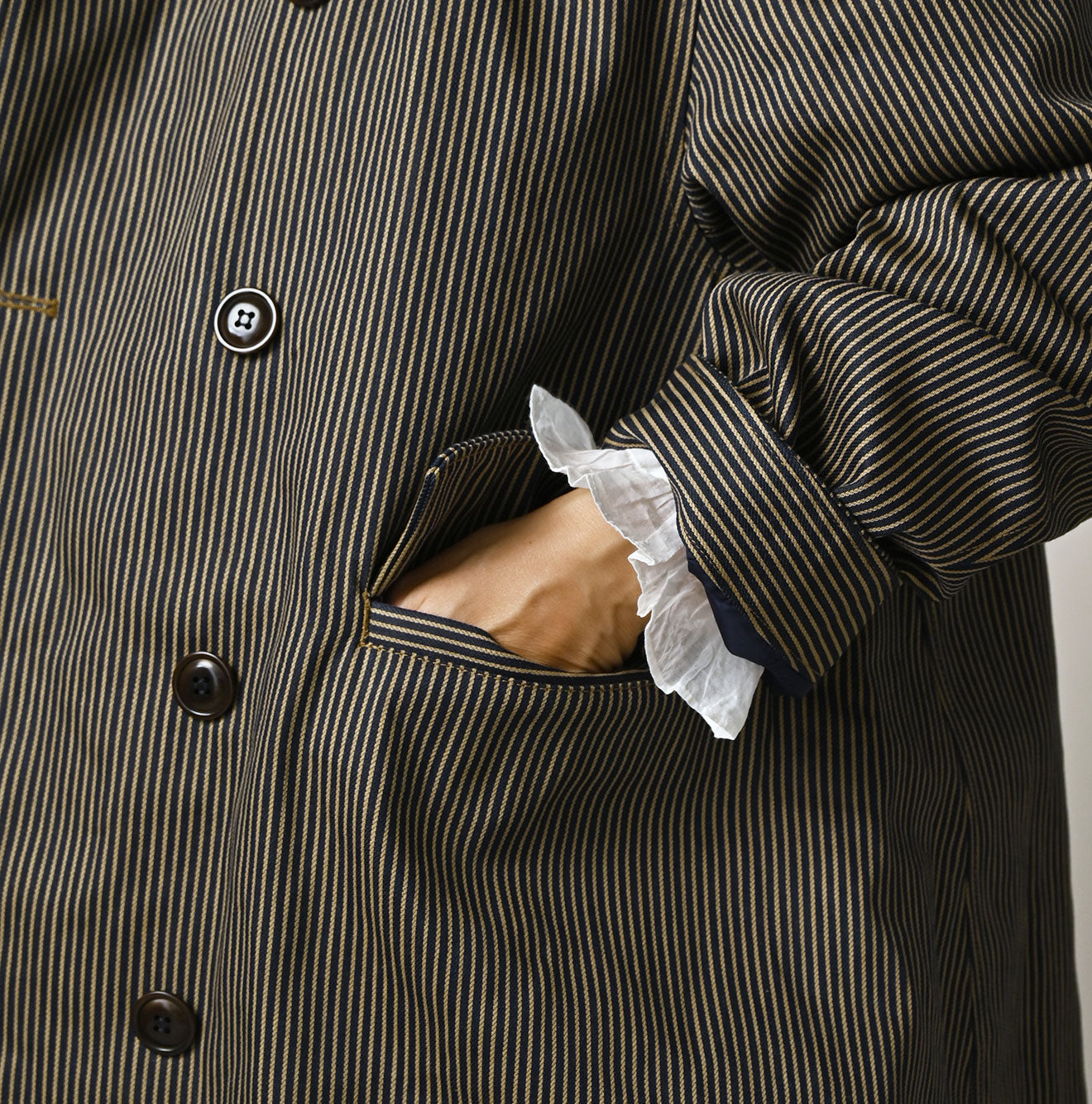 45R Mont Brown Denim Annie W-Coat - Image 10