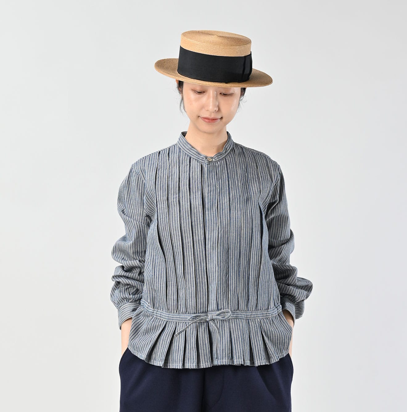 Indigo Khadi Shirt-denim Tucked Blouse | 45R Official Online Store
