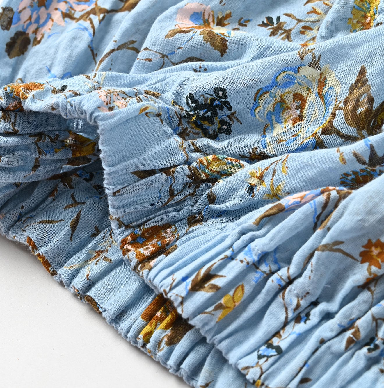 45R Gauze Antique Flower Shirring Blouse