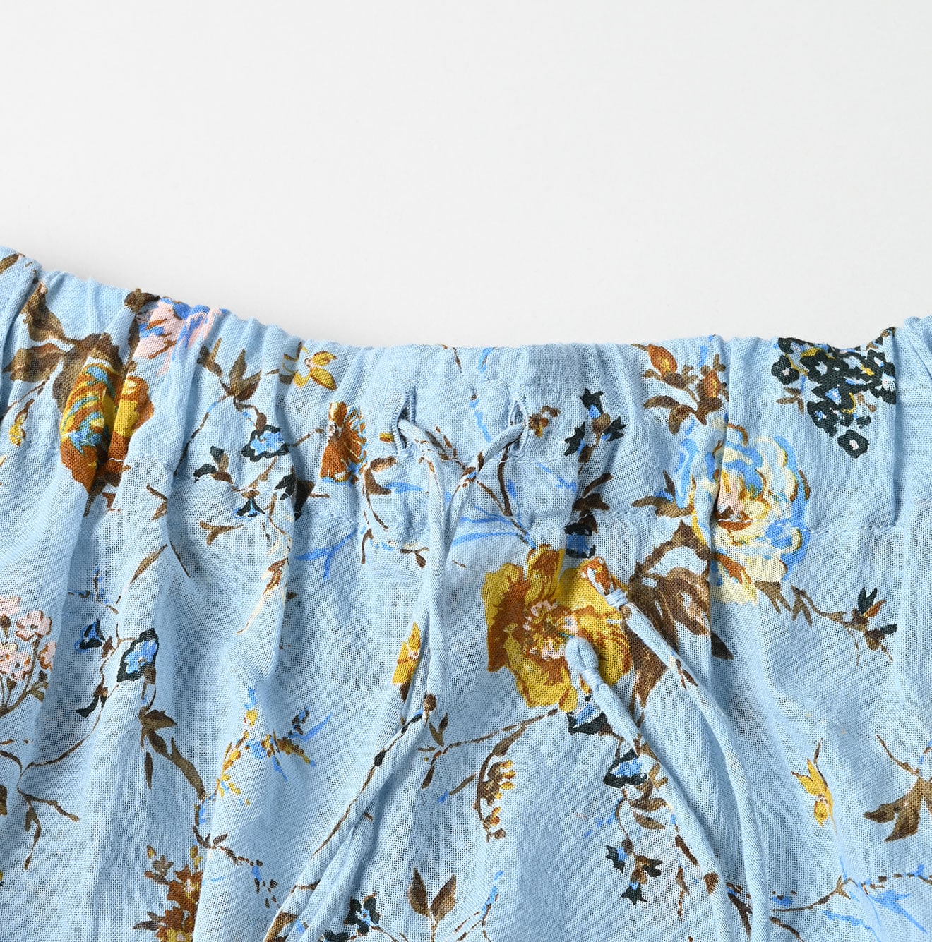 45R Gauze Antique Flower Shirring Blouse