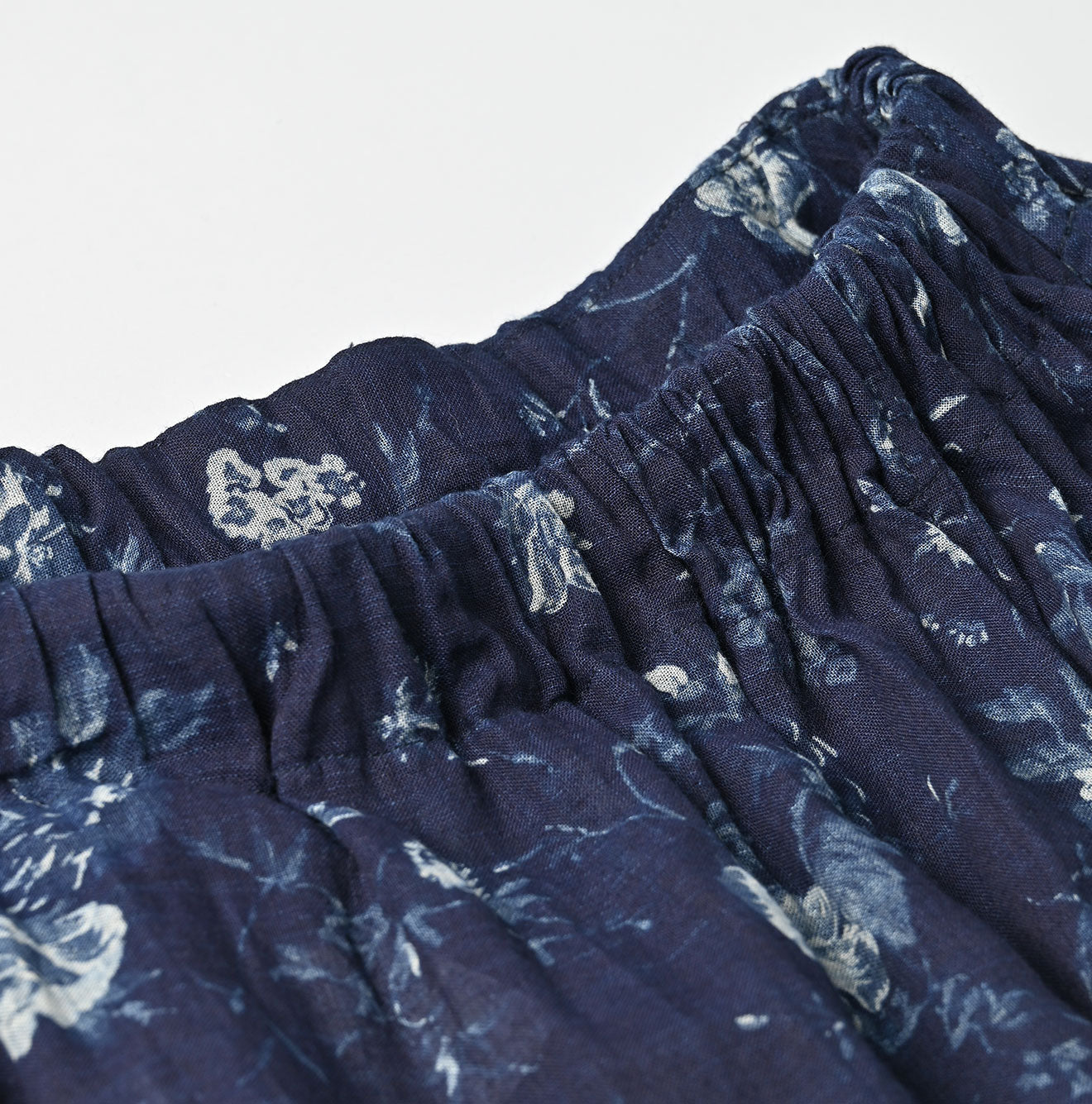 45R Gauze Antique Flower Shirring Blouse