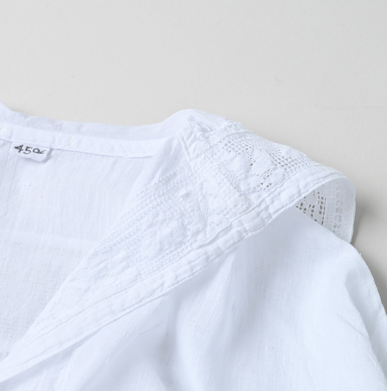 45R Khadi Lace Sailor Collar Blouse (White)