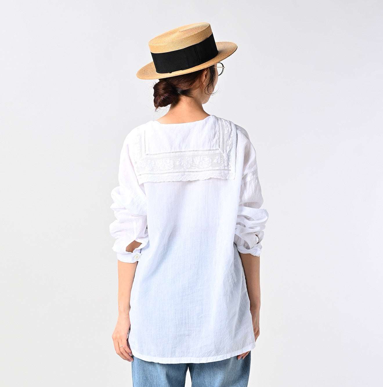 45R Khadi Lace Sailor Collar Blouse (White)