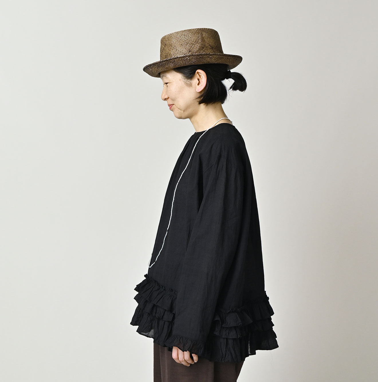 Khadi Feather Silk Peplum Frill de T-shirt - Image 4