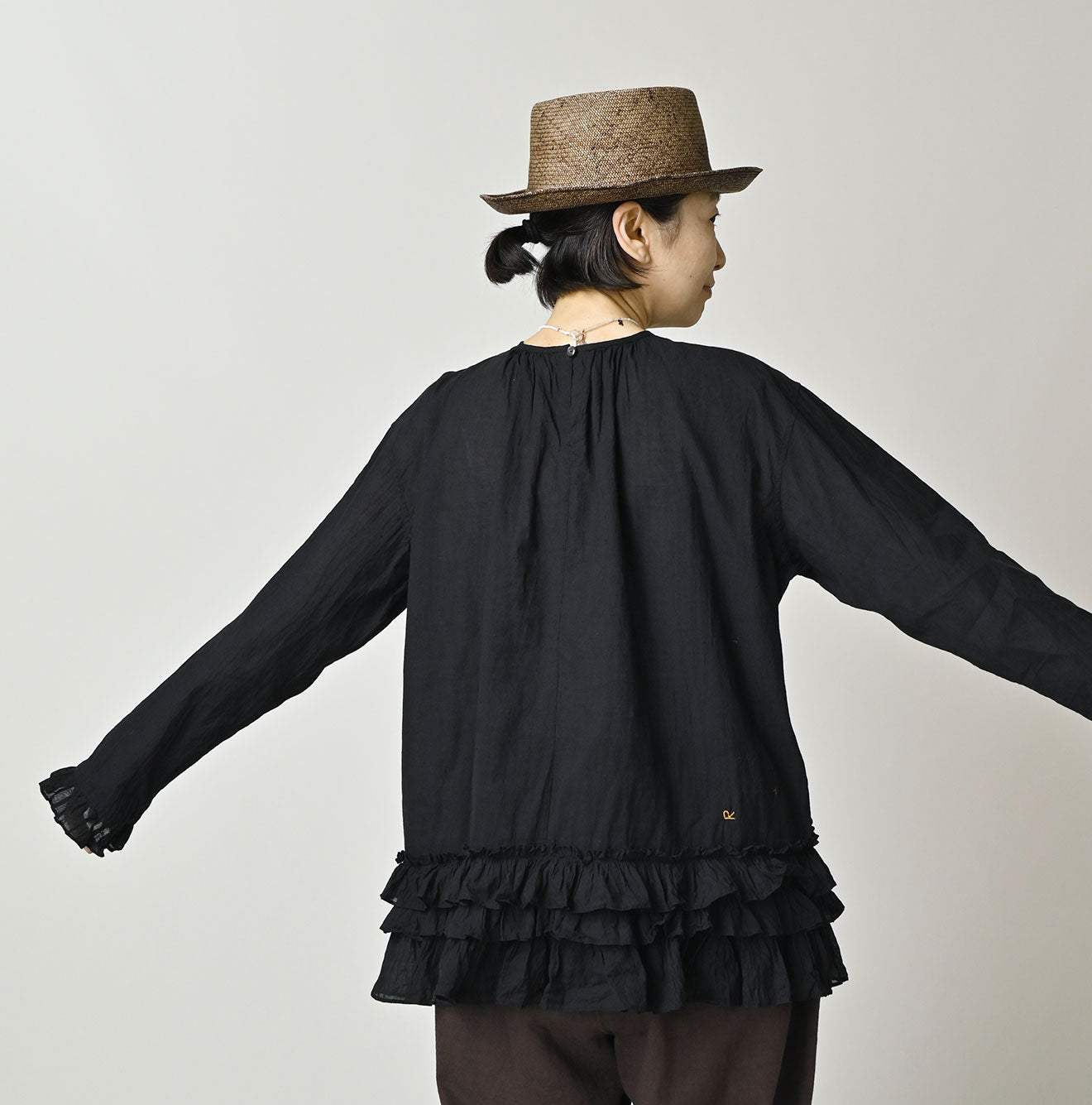 Khadi Feather Silk Peplum Frill de T-shirt - Image 5