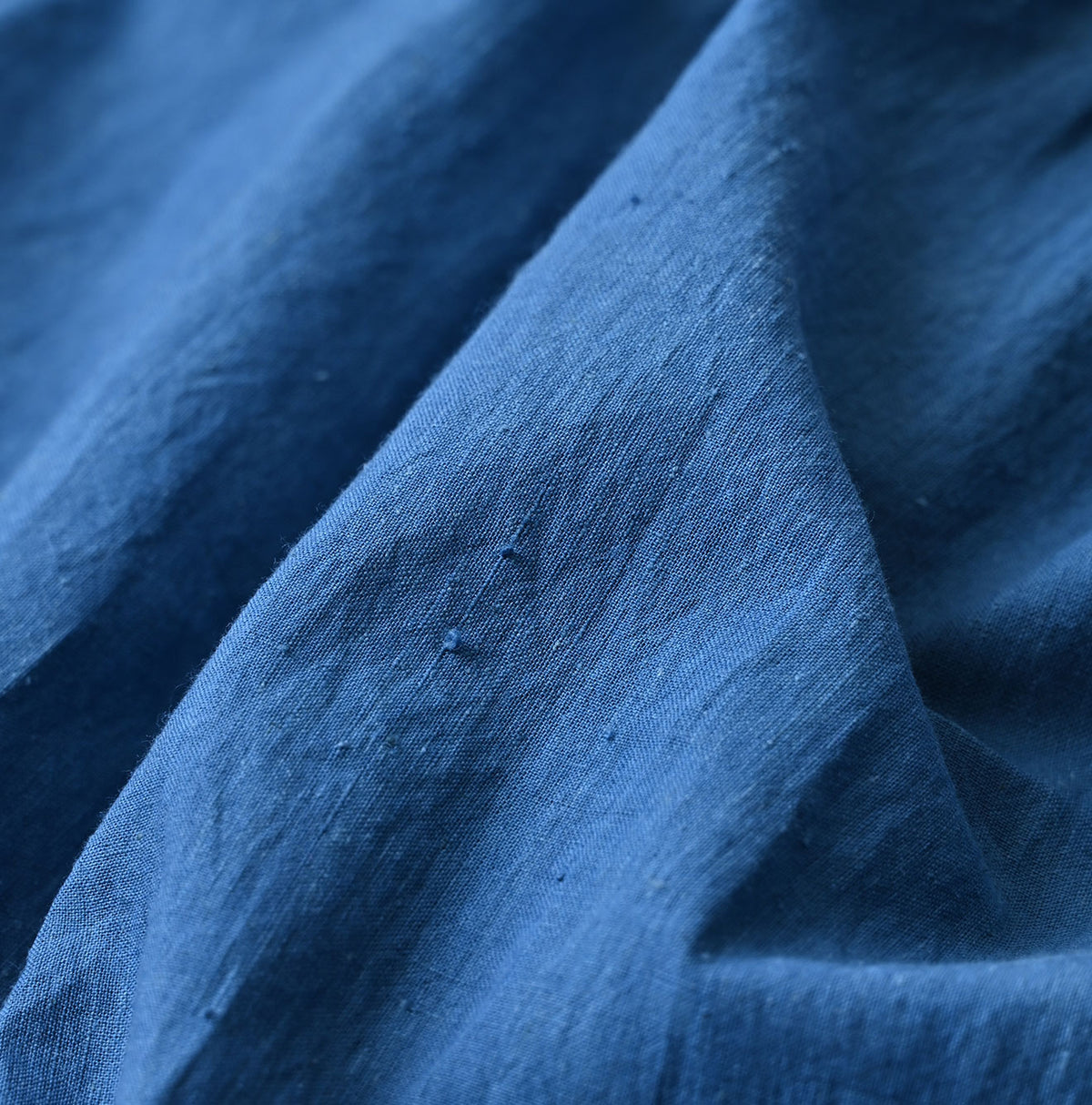 Ai Indigo Khadi Feather Silk Peplum Frill de T-shirt