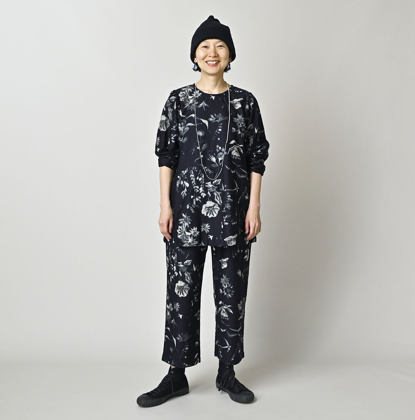 Indigo Donkey Tail Blouse - Image 3