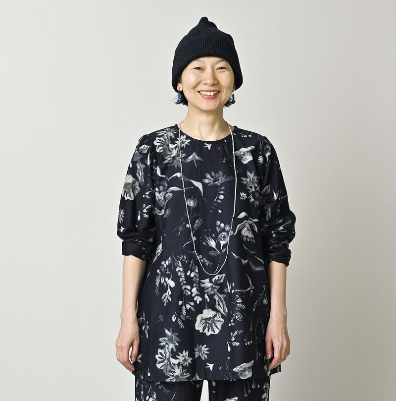 Indigo Donkey Tail Blouse - Image 4
