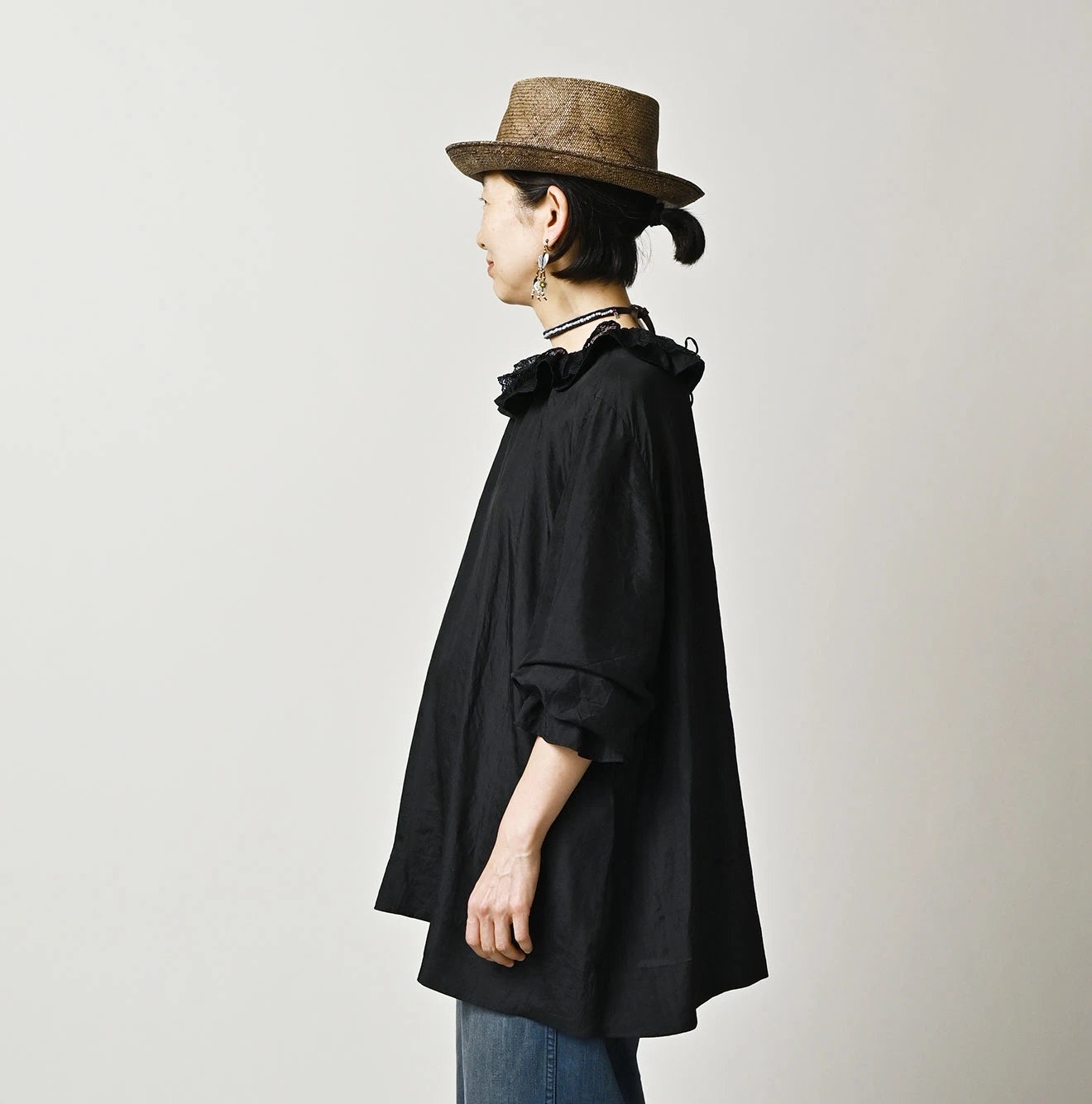 45R Ai Indigo Silk Frilled Collar Blouse - Image 4