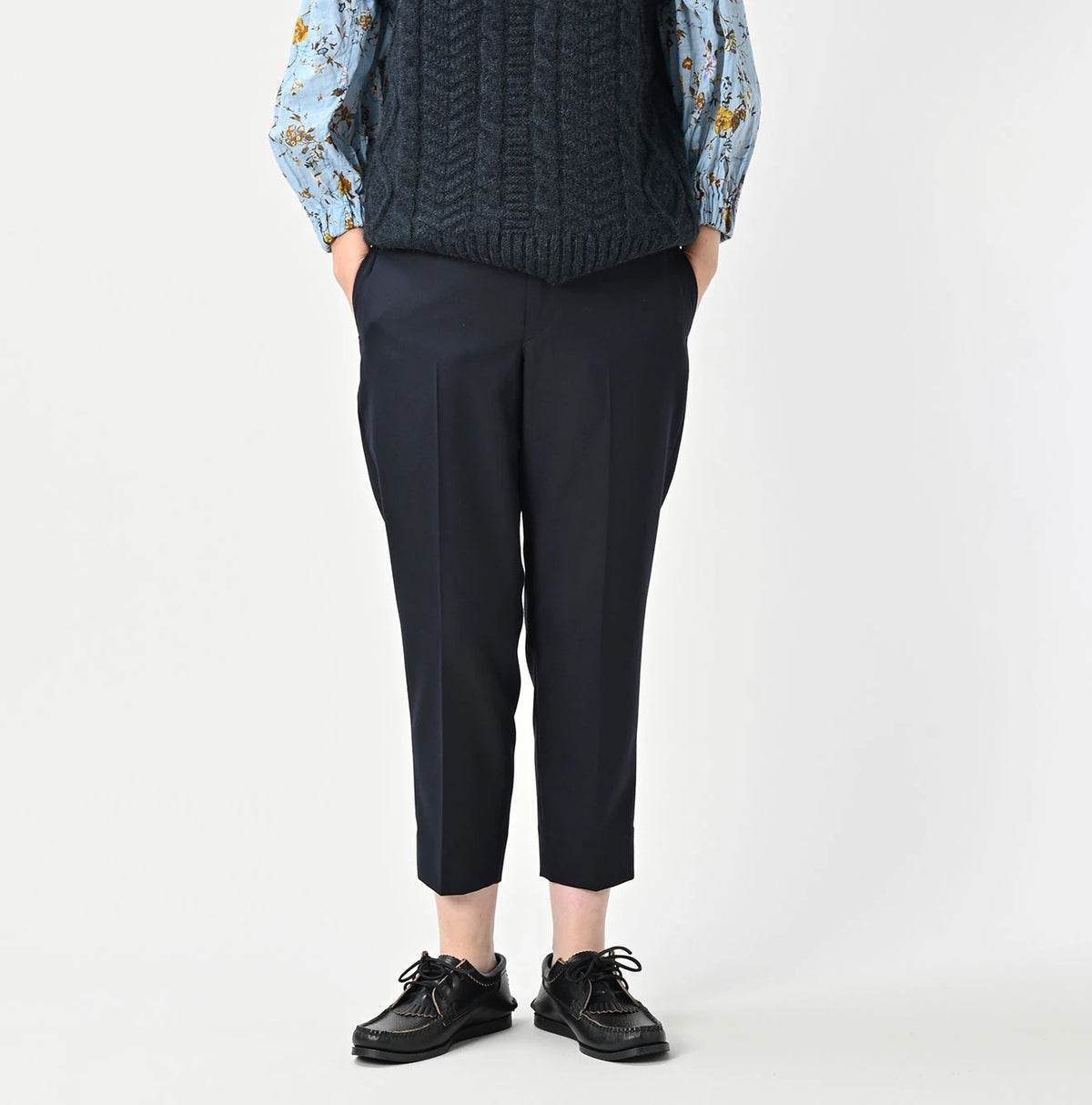 45R Wool Saxony Sabrina Slacks Women