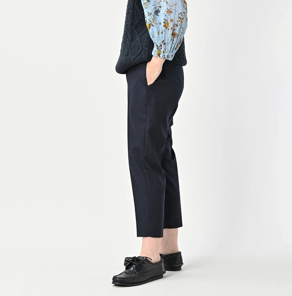 45R Wool Saxony Sabrina Slacks Women