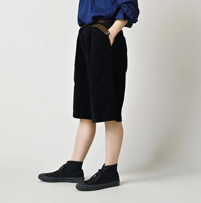 45R Indigo Velvet Lucie Bermuda Pants - Image 5