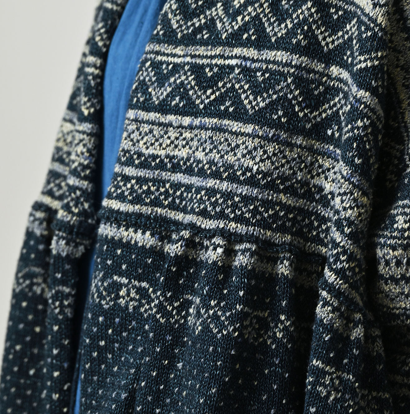 45R Indigo Nordic Jacquard Bolero - Image 8