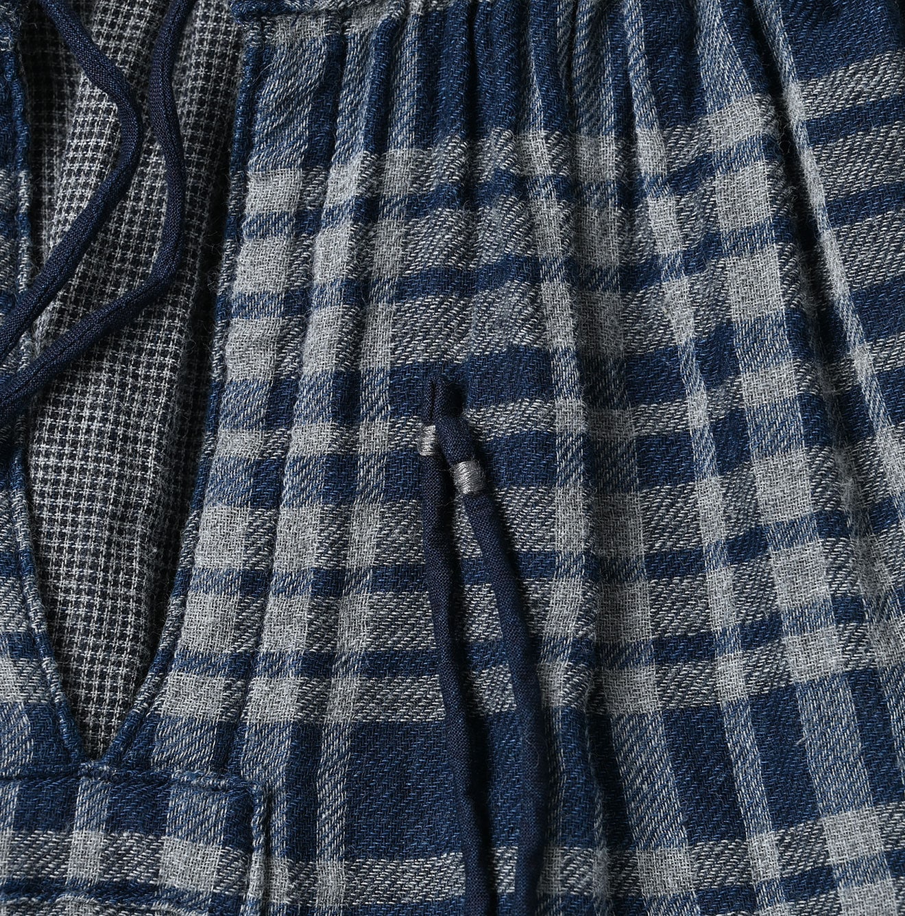 45R Indigo Fuwafuwa Double Woven Shirring Blouse