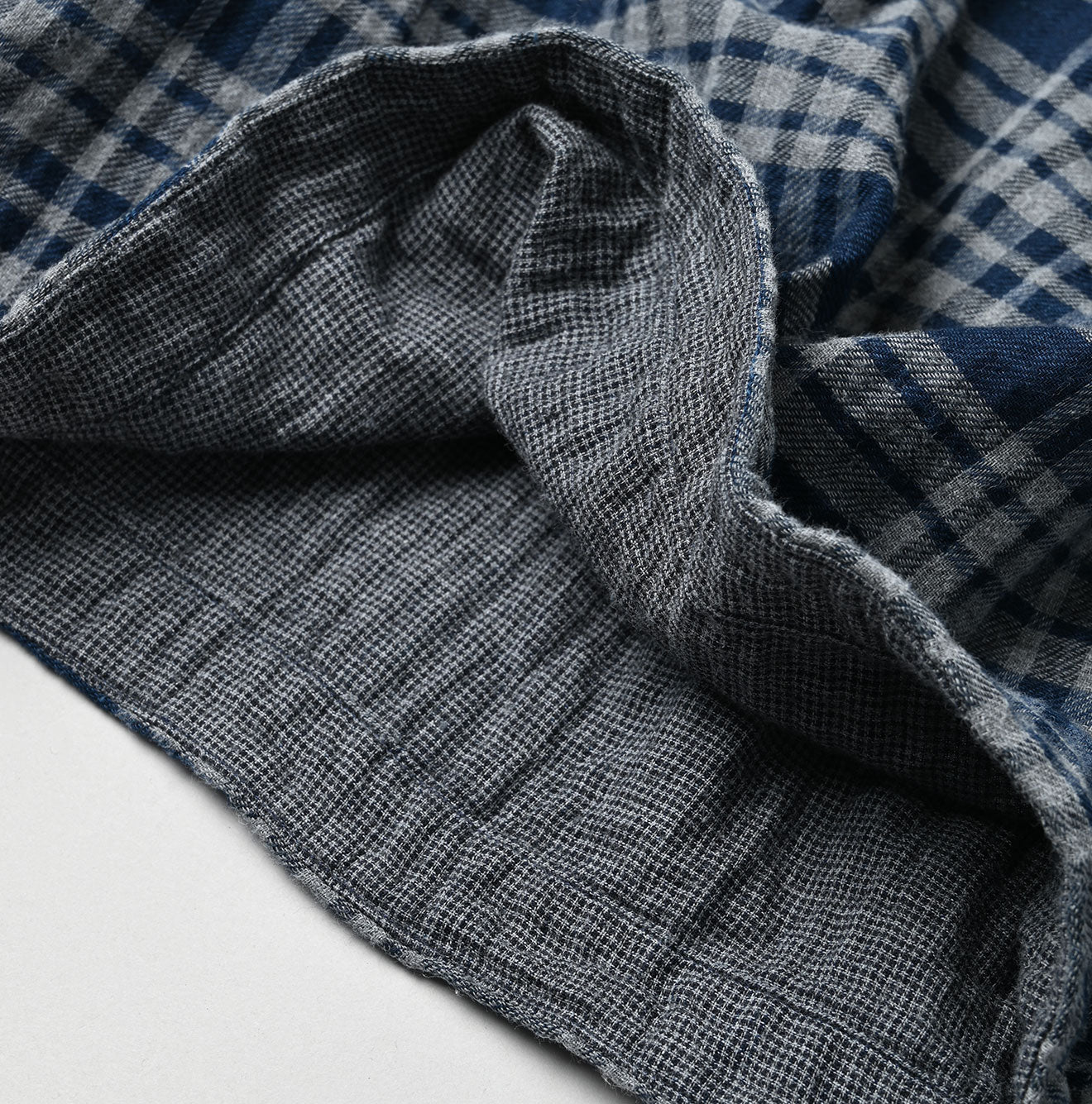 45R Indigo Fuwafuwa Double Woven Shirring Blouse