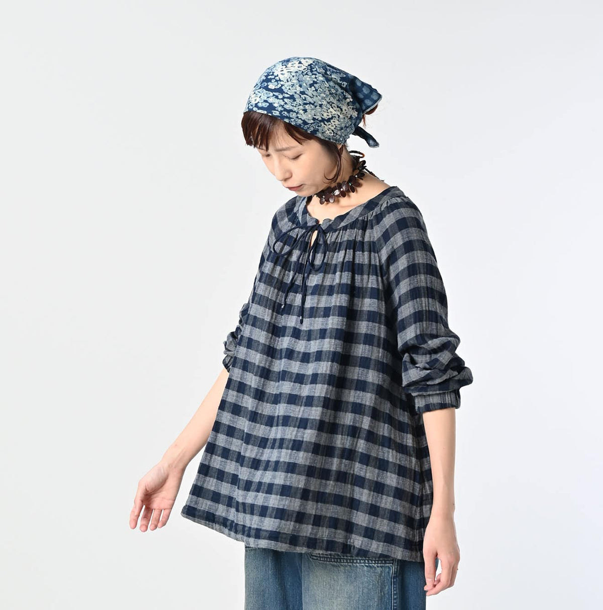 45R Indigo Fuwafuwa Double Woven Shirring Blouse