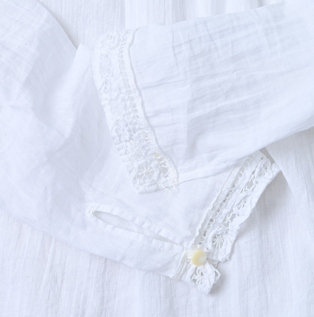 45R Khadi Ribbon Lace Blouse