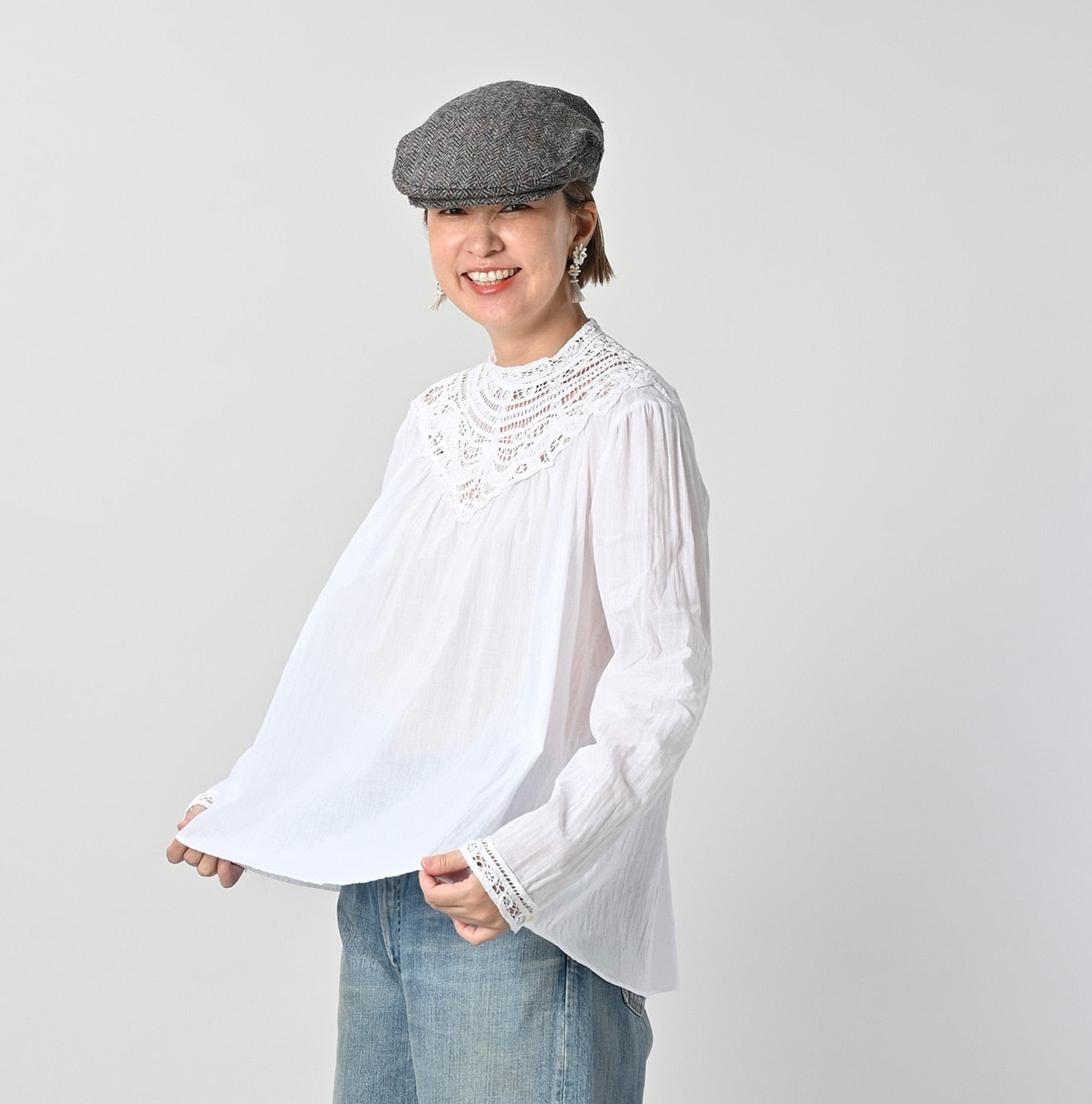 45R Khadi Ribbon Lace Blouse