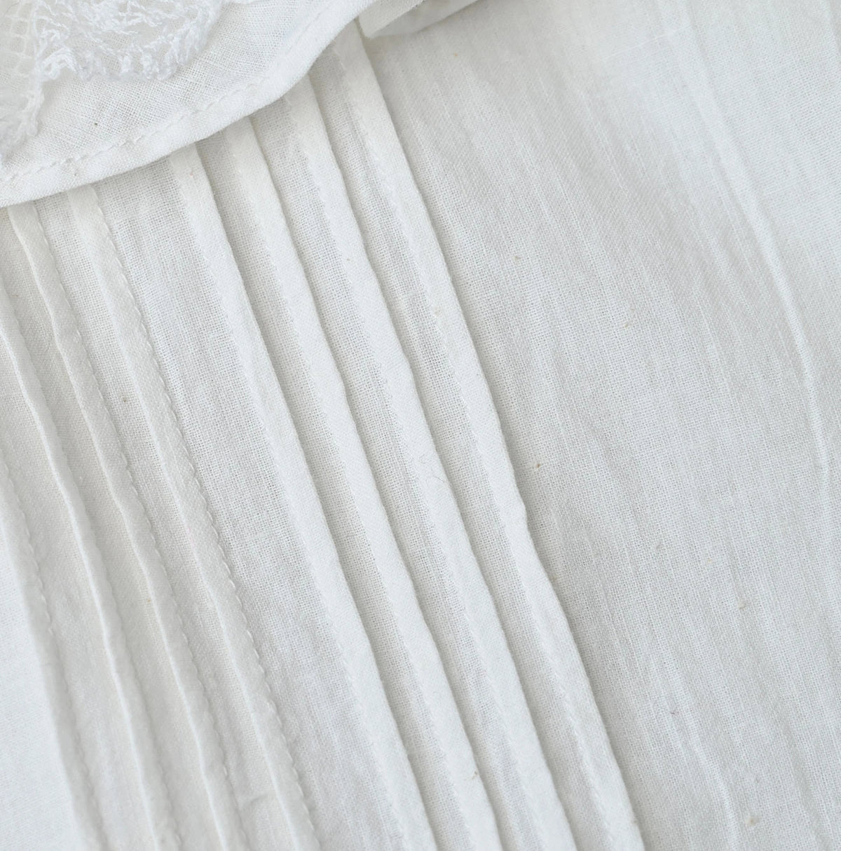 45R Khadi Frill Collar Blouse