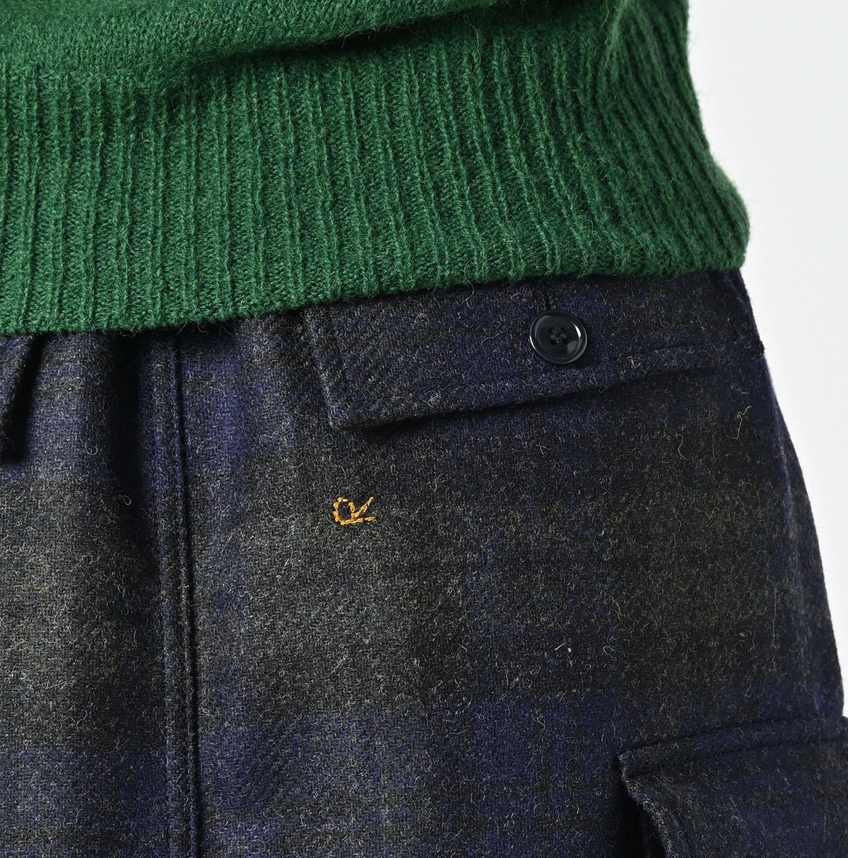 45R Wool Tartan Cargo Skirt - Image 10