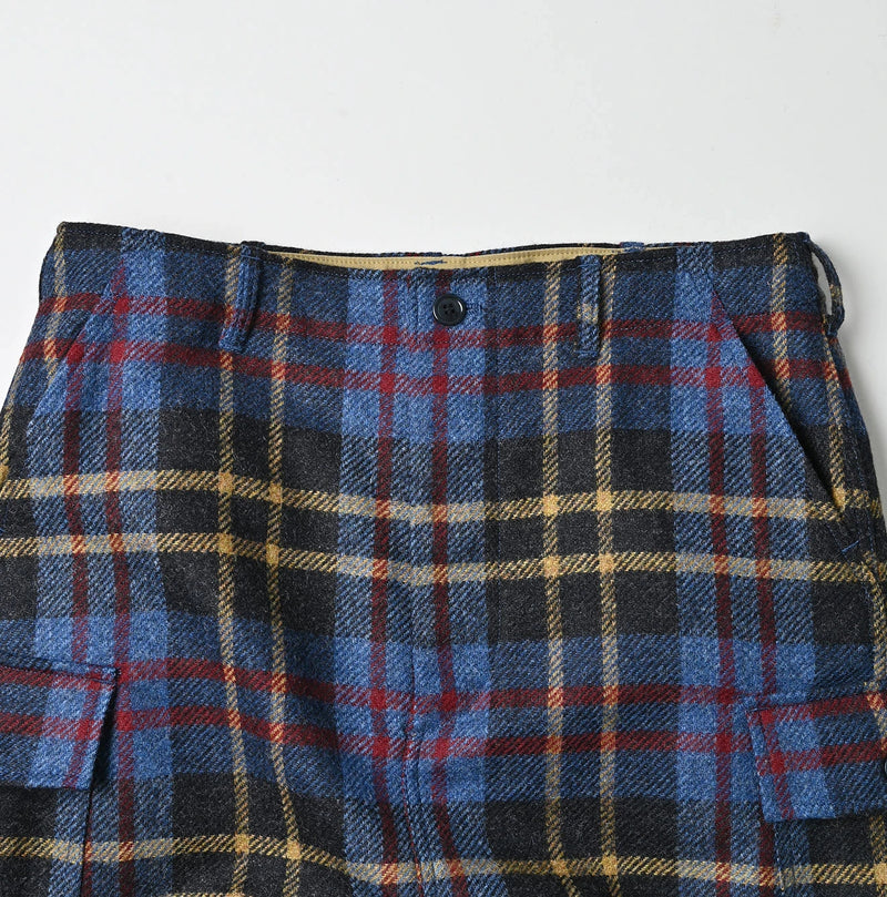 45R Wool Tartan Cargo Skirt - Image 13