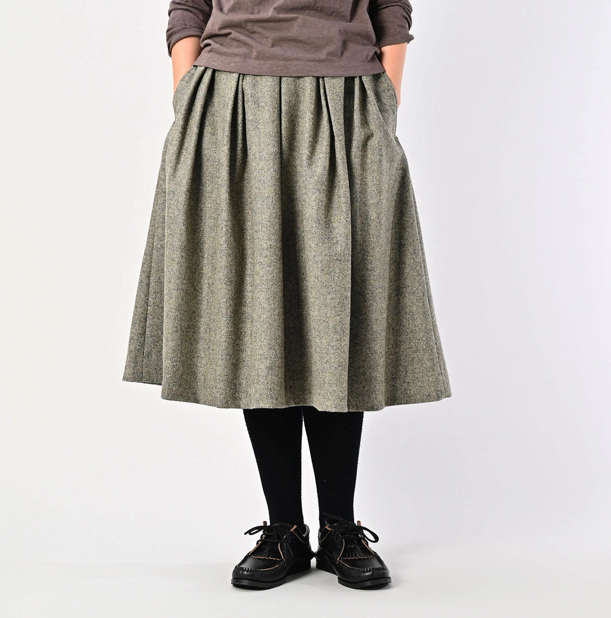 45R England Flannel Tuck Skirt - Image 4