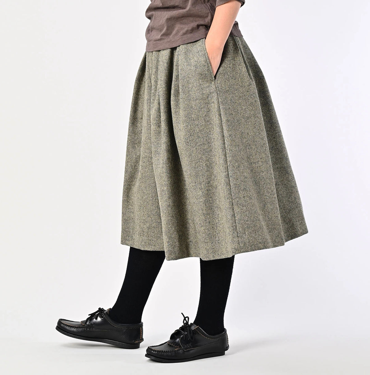 45R England Flannel Tuck Skirt - Image 5