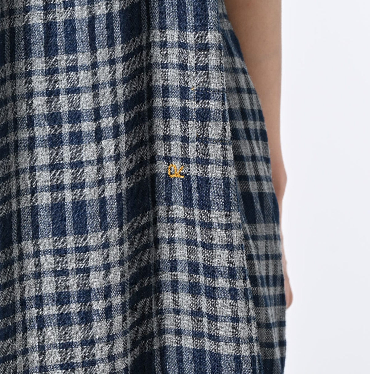 45R Indigo Fuwauwa Double Woven Shirring Dress