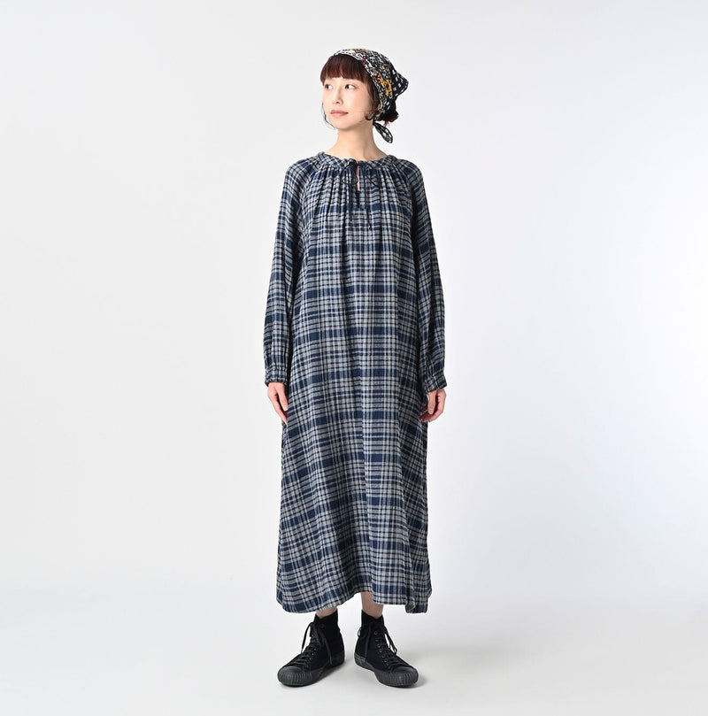 45R Indigo Fuwauwa Double Woven Shirring Dress