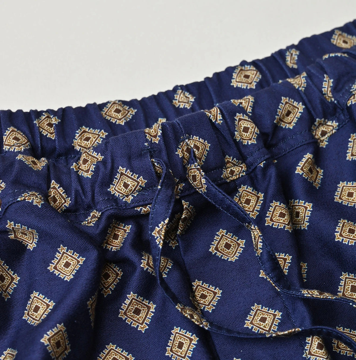 45R Square Komon Easy Pants - Image 15