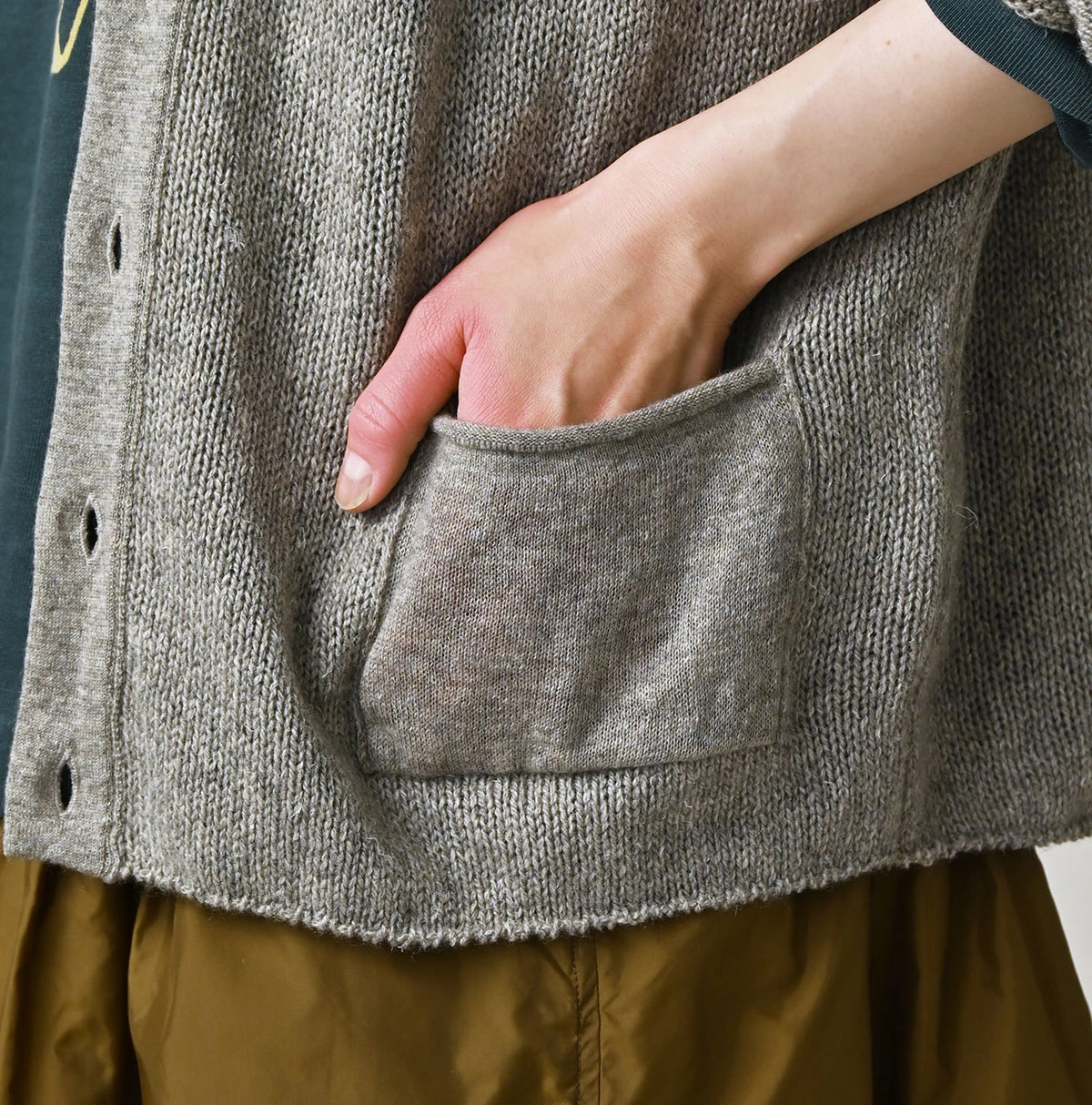 45R Cashmere Gauze Cardigan - Image 10