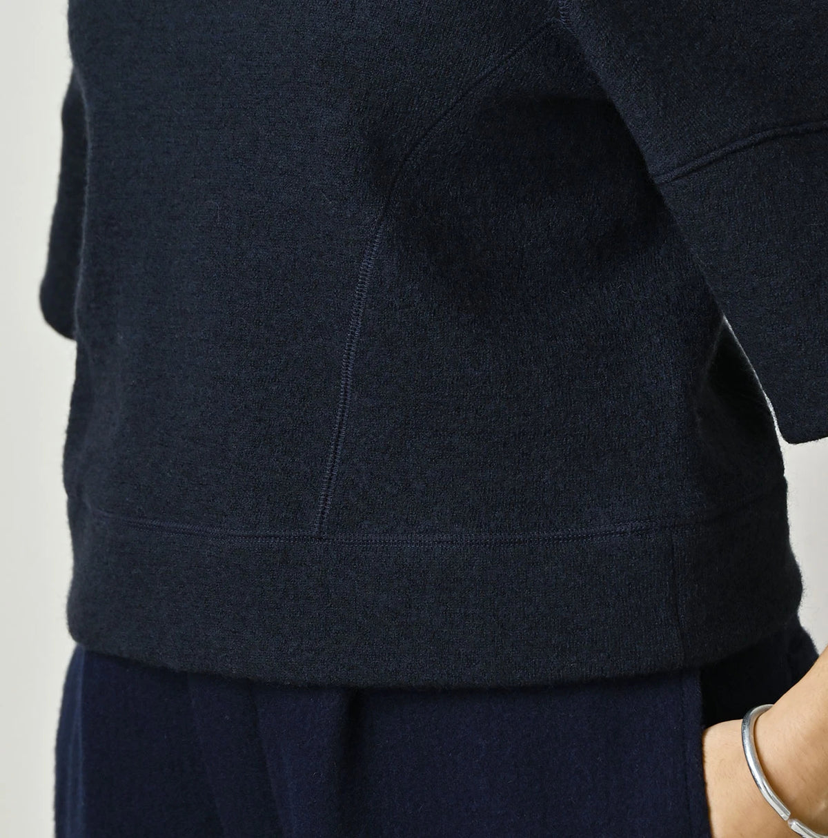 45R US Wool Puff-Sleeve Sweater - Image 10