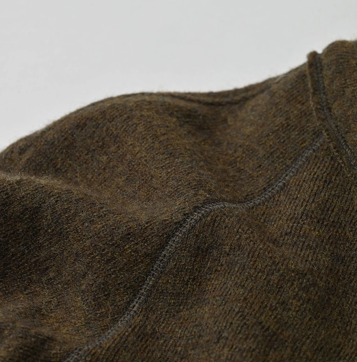 45R US Wool Puff-Sleeve Sweater - Image 15