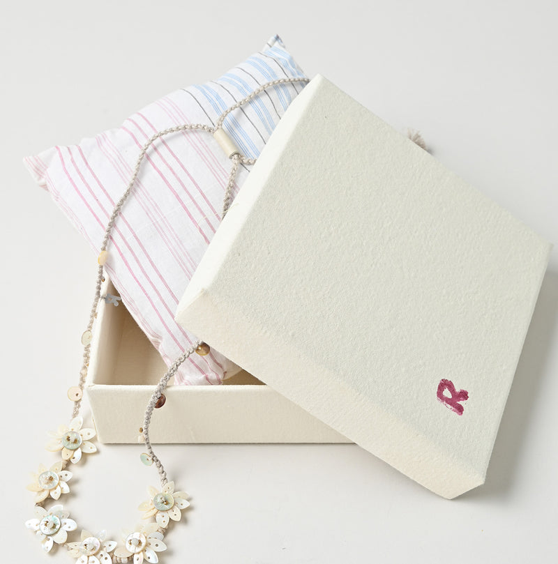 Sun Shell Flower Choker - Image 12