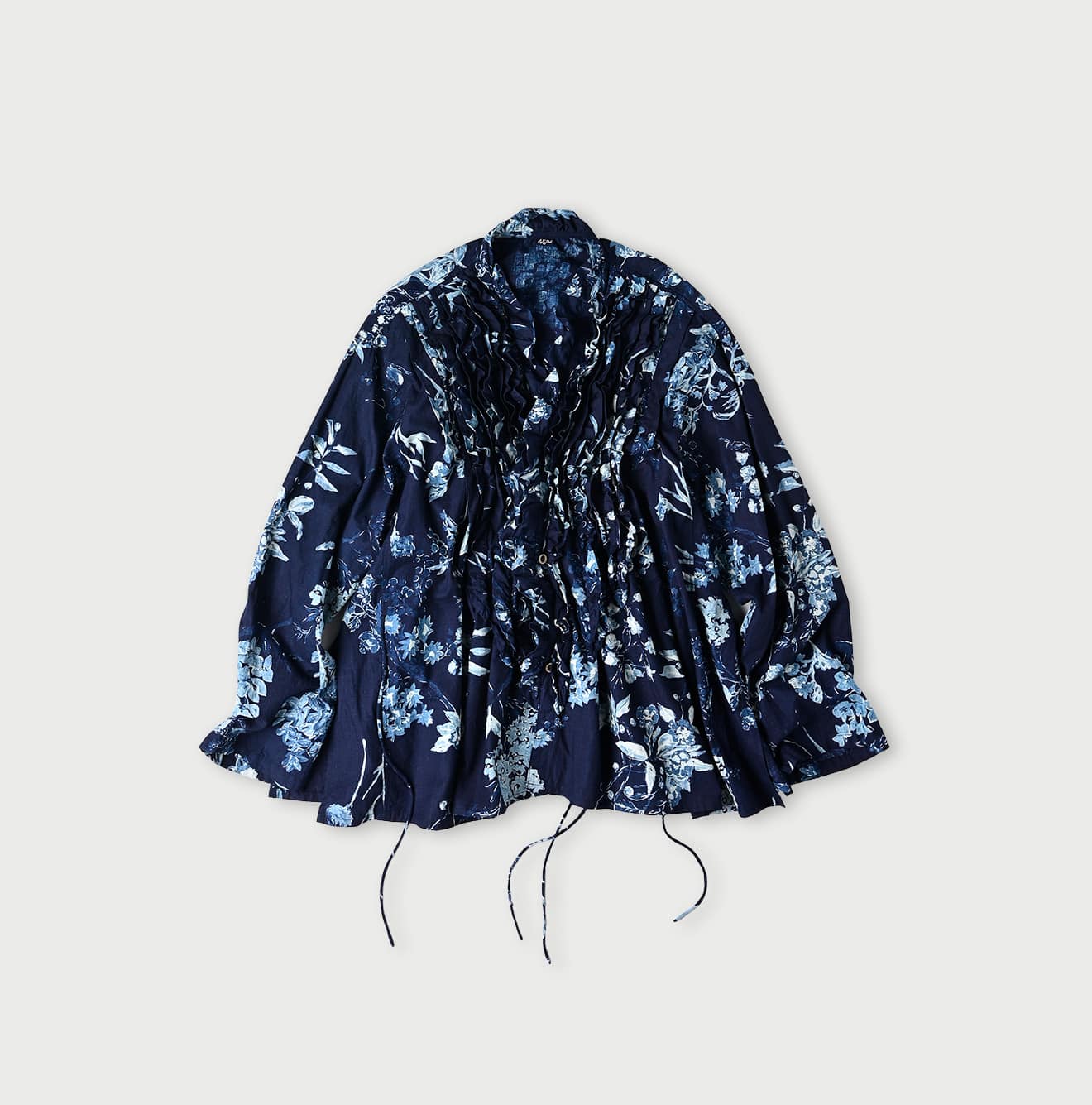 45R Indigo Noa Flower Cachecoeur