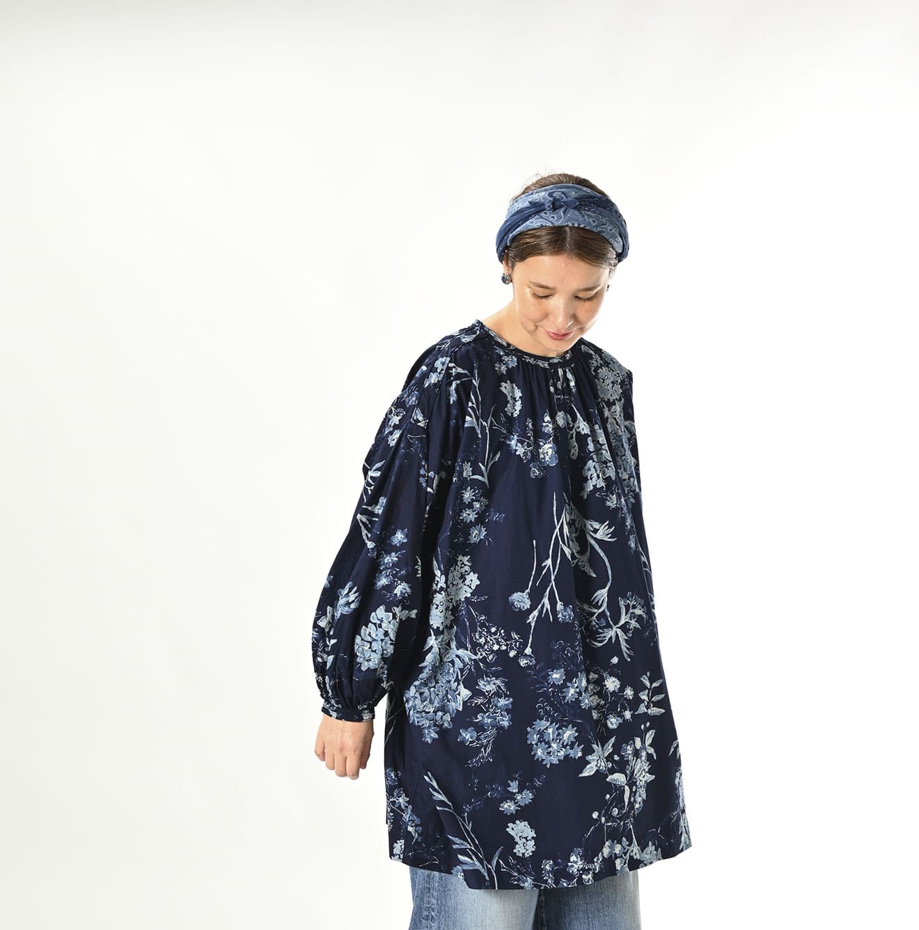 45R Indigo Noa Flower Tunic Blouse